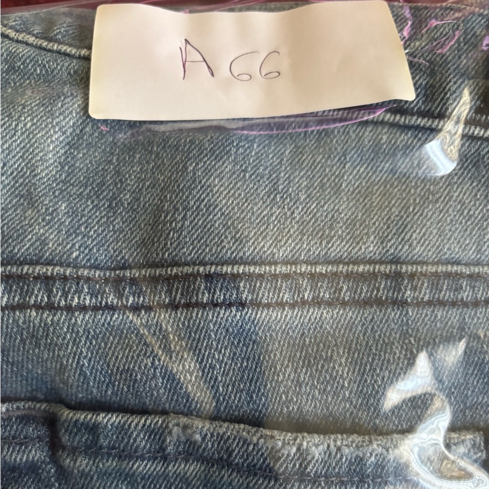 7 For all mankind Men’s Classic Blue Distressed Slimmy Jeans Size 34 - Picture 13 of 13
